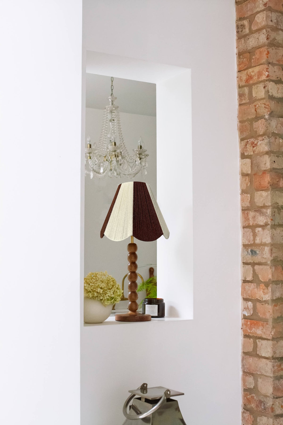 Cocoa and Ecru Scallop Yarn Lampshade