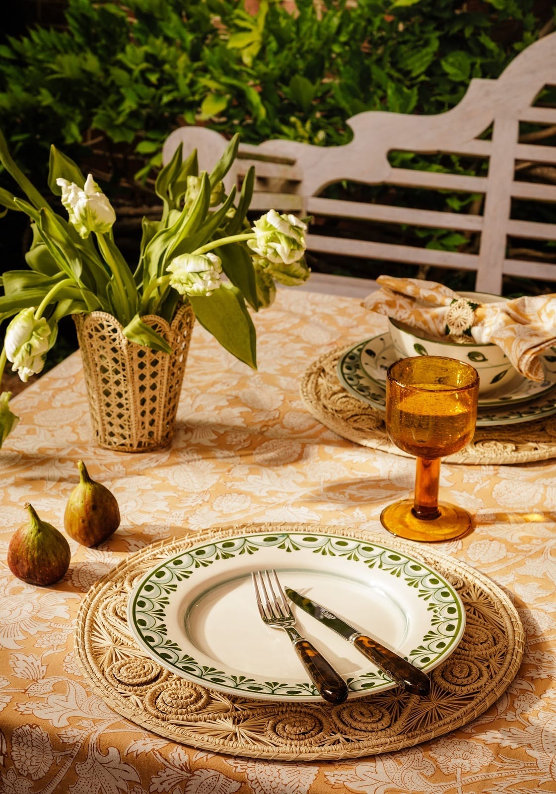 Lovely Lila Tablecloth
