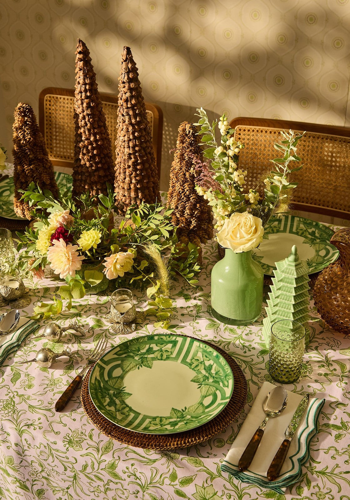 Pretty Meadow Green Floral Cotton Tablecloth
