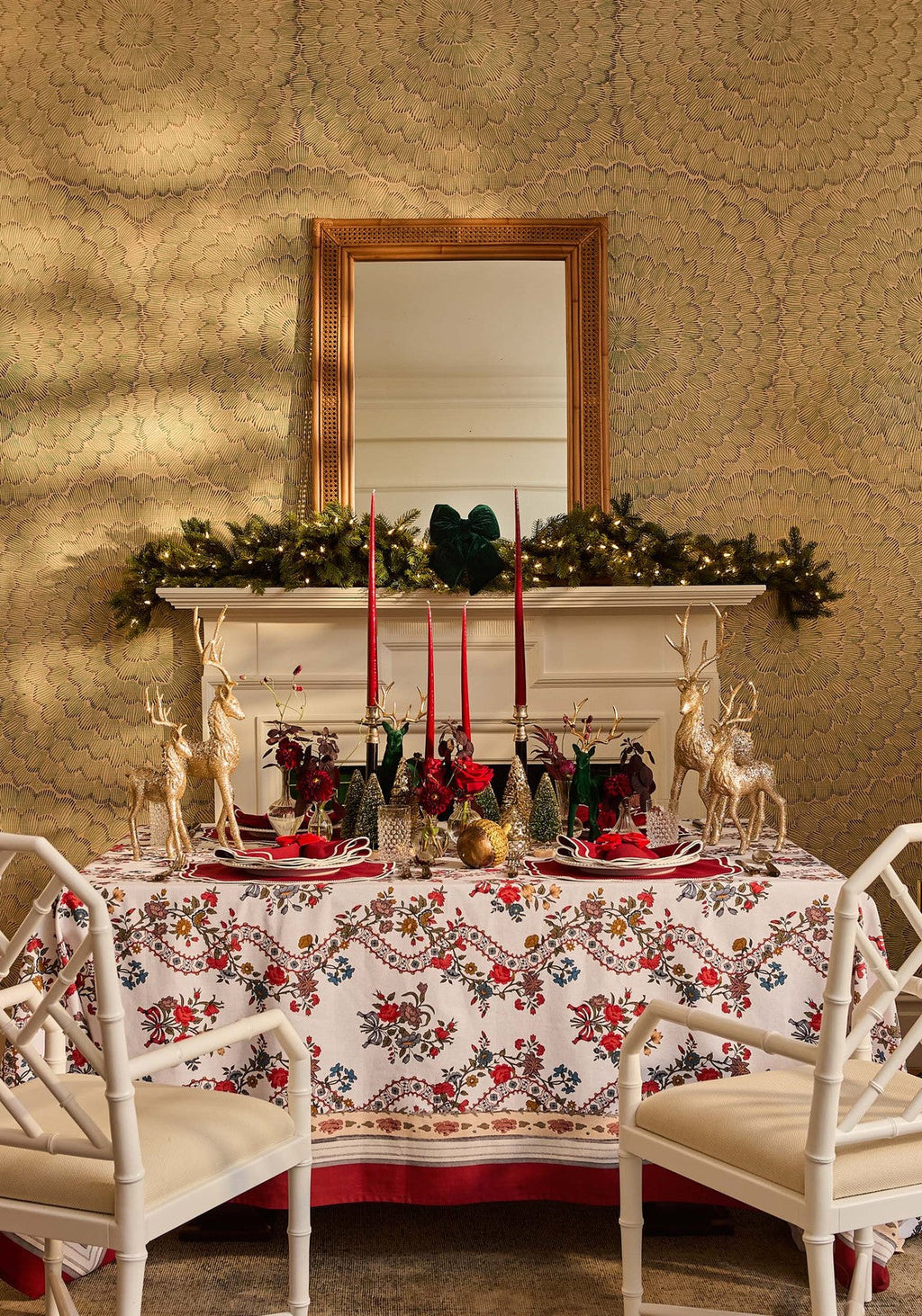 Sommerset Scroll Red Cotton Tablecloth