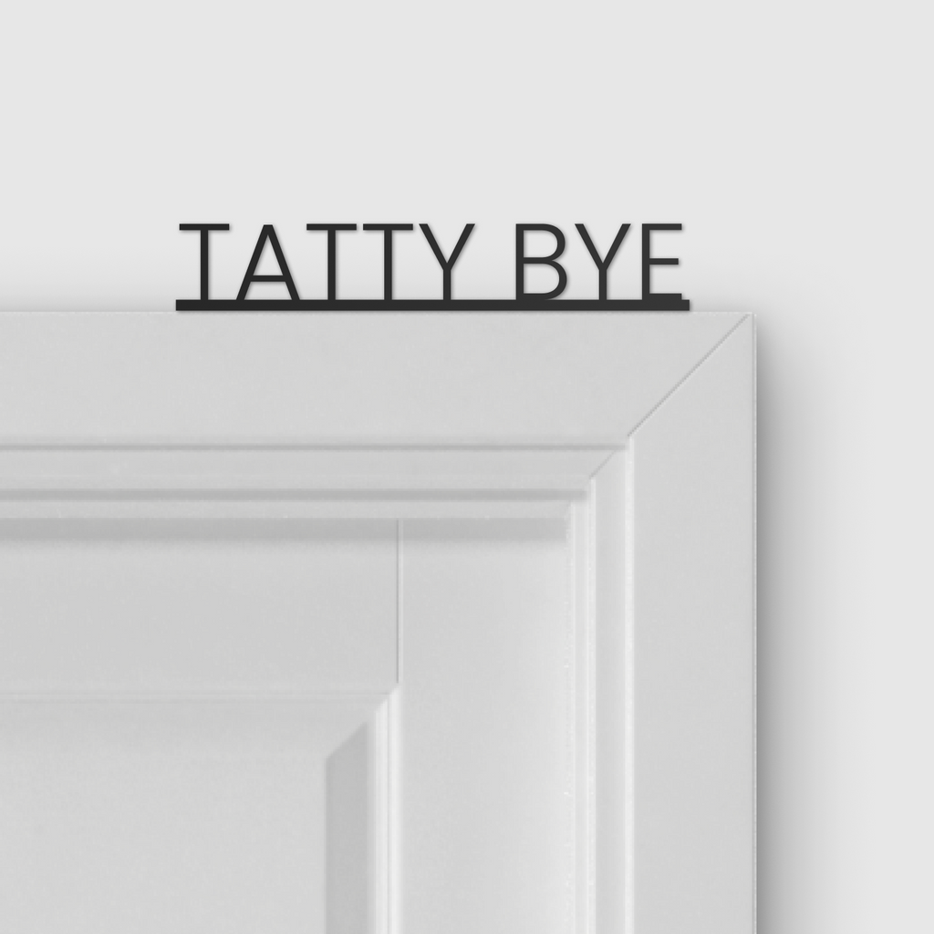 TATTY BYE door topper and door tag