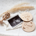Wooden Pregnancy Milestone Disc Set